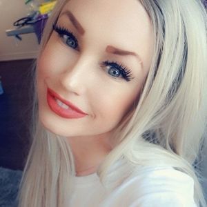 Meet your Posher, Nikki